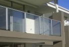 New Aucklandglass-railings-19.jpg; ?>